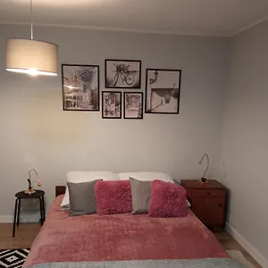 Pastelowy 40 Metrow Z Widokiem Na Ogrod Apartament Gdańsk